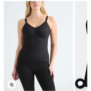 Knix LuxeLift V-Neck Tank